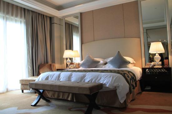Landison Green Town Hotel Xinchang Стая снимка
